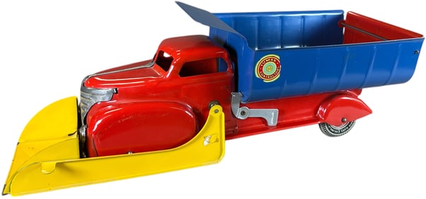 LUMAR CONTRACTORS DUMP W/ SCOOP