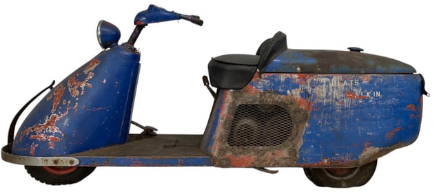 1940S SALSBURY MODEL 85 MOTOR SCOOTER