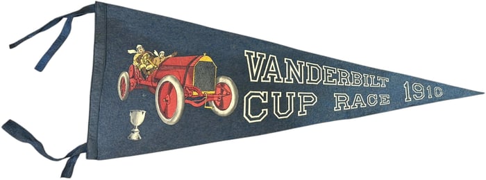 1910 VANDERBILT CUP RACE FELT PENNANT