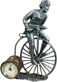 HIGH WHEEL BICYCLE DESKTOP CLOCK
