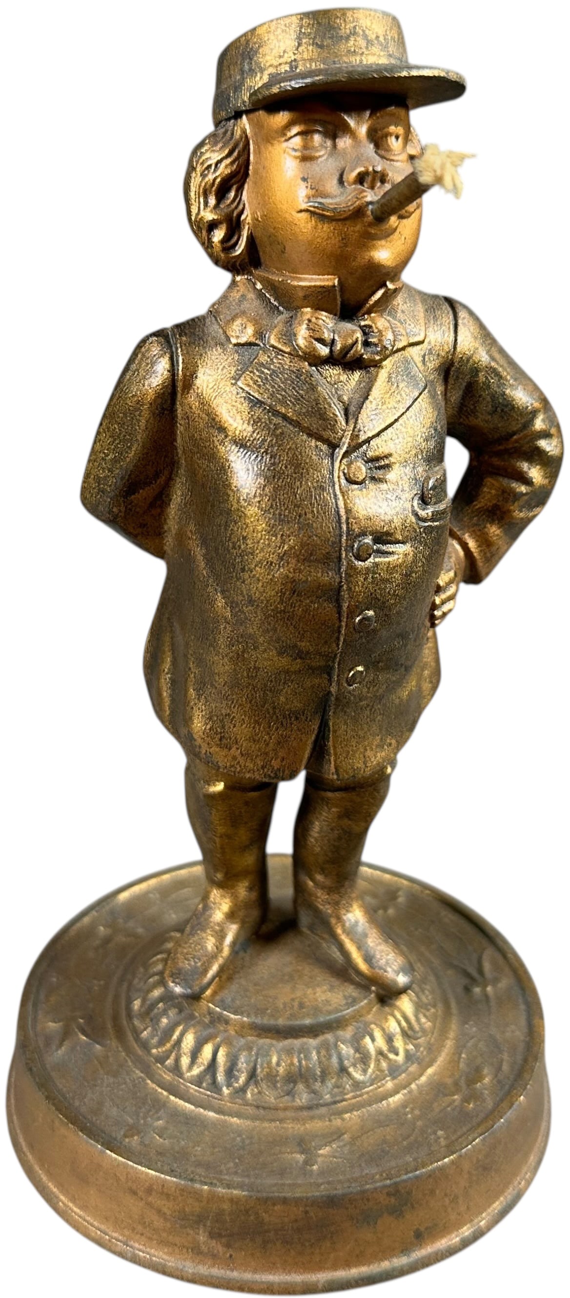 STANDING GENTLEMAN CIGARETTE LIGHTER (1 of 6)