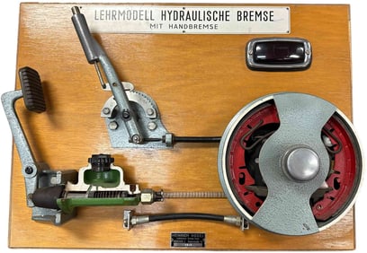 GERMAN AUTOMOTIVE EDUCATIONAL BRAKES MODEL