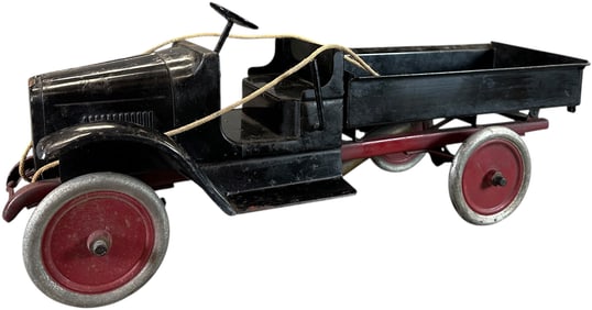 BUDDY L HYDRAULIC DUMP TRUCK