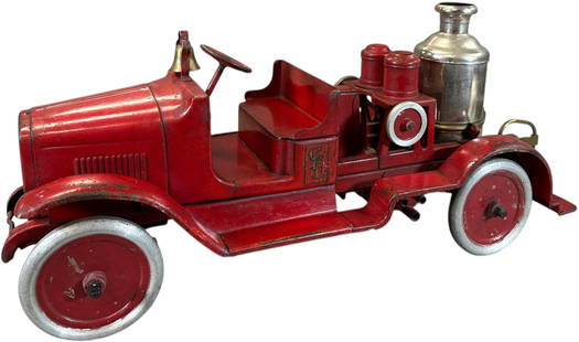 BUDDY L FIRE PUMPER TRUCK: 406. BUDDY L FIRE PUMPER TRUCK | 23" l. | (Very Good to Excellent Condition) | $700 - $1,400