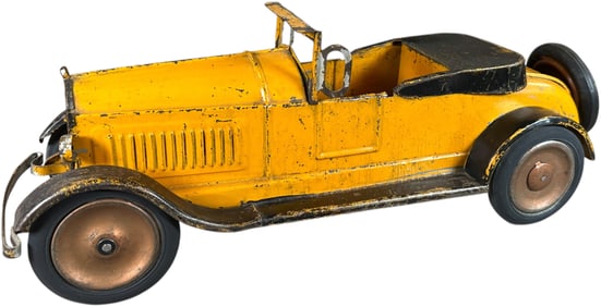 LARGE DAYTON FRICTION ROADSTER