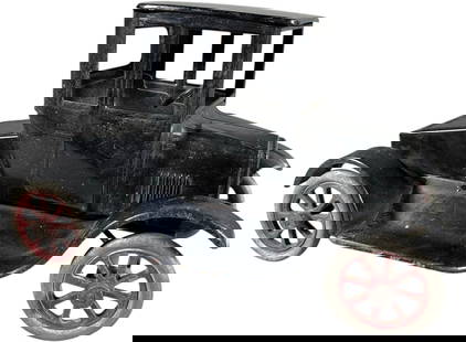 BUDDY L FORD FLIVVER COUPE: 420. BUDDY L FORD FLIVVER COUPE | 11" l. | Nice original toy needs a good cleaning, (Excellent Condition) | $250 - $500