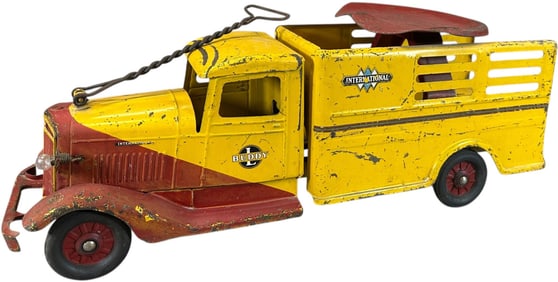 BUDDY L INTERNATIONAL STAKE TRUCK