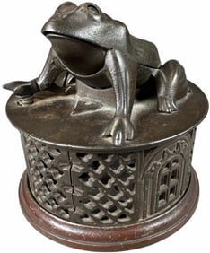 FROG ON LATTICE MECHANICAL BANK