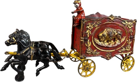 REDUCED HUBLEY ROYAL CIRCUS BUFFALO VAN WAGON