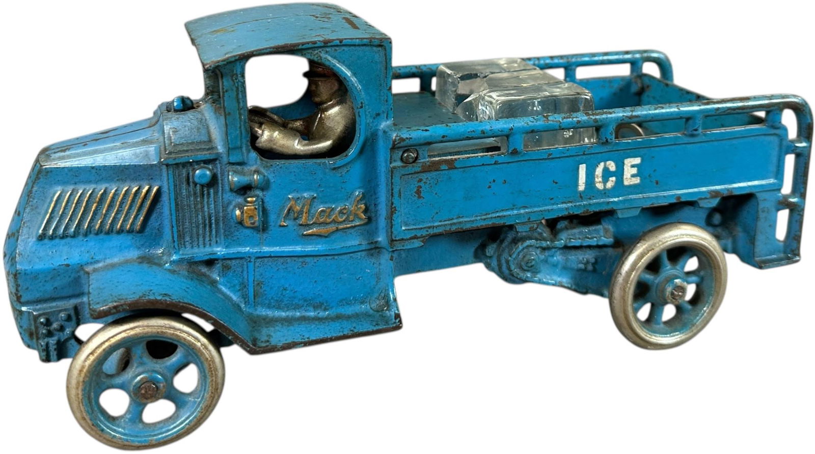 LARGE ARCADE MACK ICE TRUCK (1 of 9)