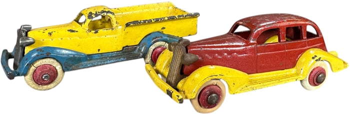 DENT LASALLE SEDAN W/ PICK-UP TRUCK