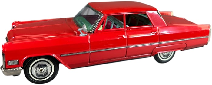 TN NOMURA CADILLAC SEDAN