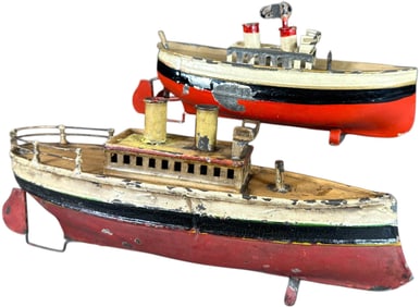 TWO SMALL GERMAN WIND-UP BOATS