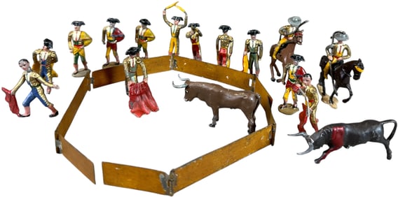 SPANISH BULLFIGHTING SET