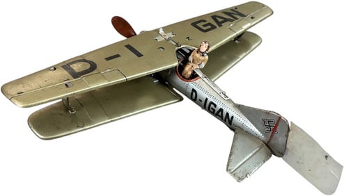 TIPPCO GERMAN WW2 BI-WING AIRPLANE