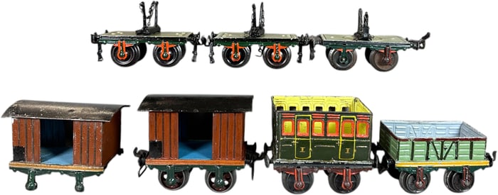 EARLY MARKLIN 4-WHEEL FREIGHT WAGONS