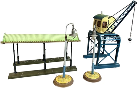 MARKLIN GANTRY CRANE W/ CANOPY & STREET LAMPS