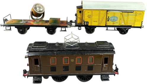 CLOCKWORK MARKLIN 1031 W/ FREIGHT CARS