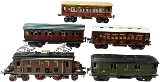 CONTEMPORARY MARKLIN CS65/13031 LOCOMOTIVE & CARS