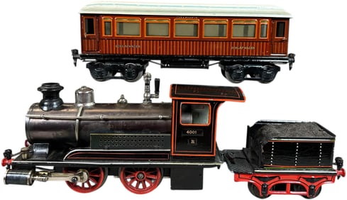 MARKLIN 4001R LOCOMOTIVE & COACH