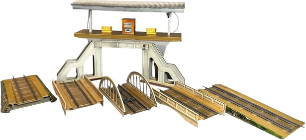 MARKLIN GAUGE 1 BRIDGE & ACCESSORIES