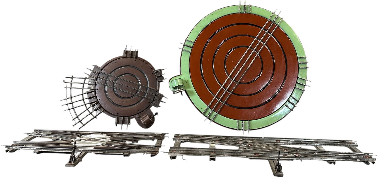MARKLIN ELECTRIC CROSS SWITCH TRACKS & TURNTABLES (1 of 5)