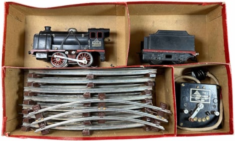 BOXED DOLL & CO. STEAM LOCOMOTIVE
