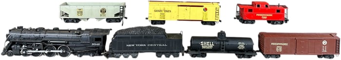 LIONEL 00 GAUGE HUDSON LOCOMOTIVE FREIGHT SET