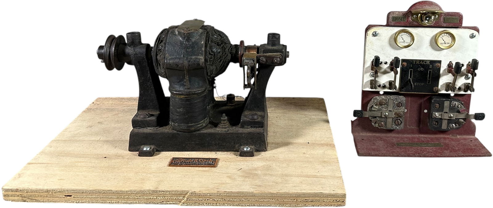 CARLISLE & FINCH MOTOR W/ LIONEL CONTROL (1 of 8)