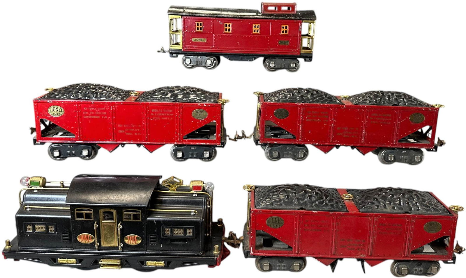 LIONEL STANDARD GAUGE COAL TRAIN (1 of 2)