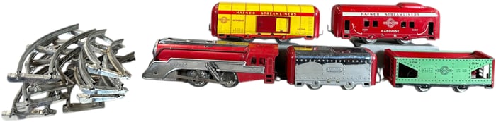 HAFNER WIND-UP TRAIN SET