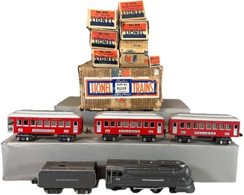 BOXED PREWAR LIONEL 6566W PASSENGER CAR SET