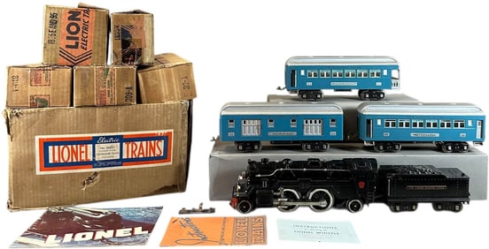BOXED LIONEL NO.366W PASSENGER CAR SET