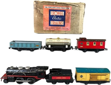 BOXED LIONEL JUNIOR FREIGHT OUTFIT NO.1058