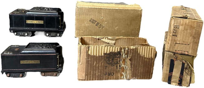 TWO 390T TENDERS & SPARE ORIGINAL BOXES