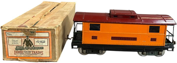 BOXED PREWAR LIONEL EARLY ORANGE 217 CABOOSE