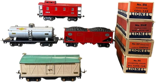 FOUR BOXED PREWAR LIONEL 500 SERIES FREIGHT CARS
