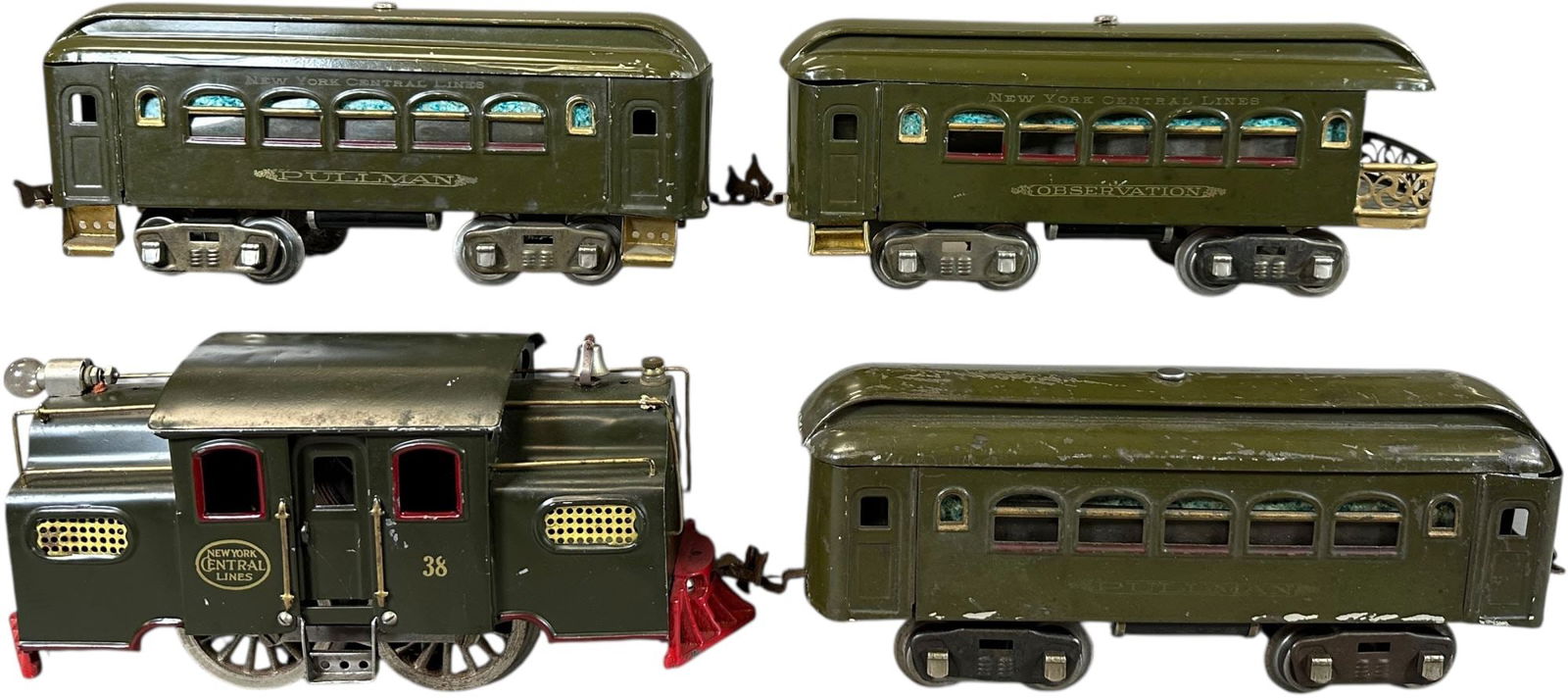 LIONEL NO.38 LOCO W/ 100 SERIES PASSENGER CARS (1 of 5)