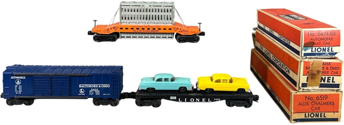 BOXED POSTWAR LIONEL FREIGHT CARS