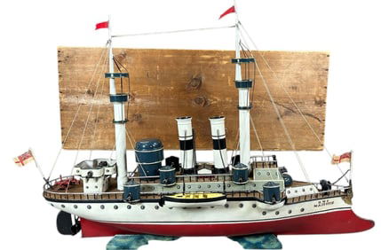 BOXED MARKLIN BATTLESHIP HMS MAJESTIC