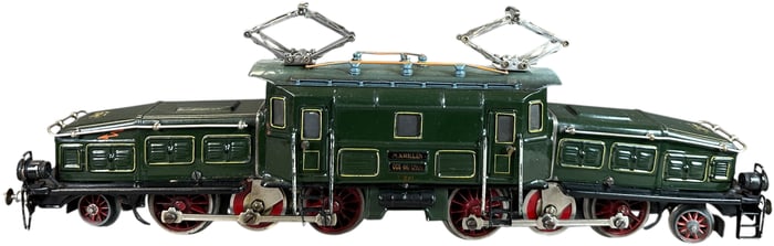 ORIGINAL MARKLIN CROCODILE LOCOMOTIVE