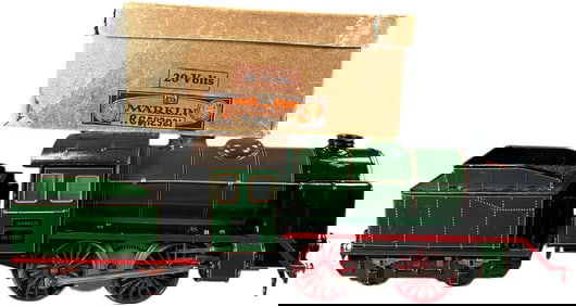 BOXED MARKLIN R66/12921 LOCOMOTIVE