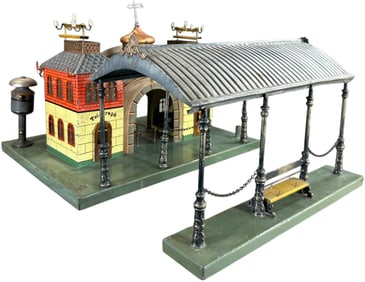 MARKLIN ONION DOME STATION WITH CANOPY