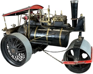 LARGE LIVE STEAM ROAD ROLLER MODEL