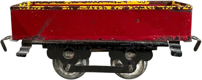 EARLY AMERICAN FLYER GONDOLA WITH YELLOW STRIPE