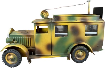 EARLY HAUSSER COMMUNICATIONS TRUCK