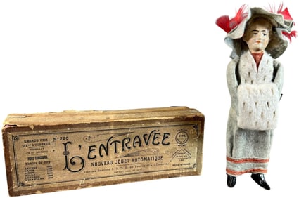 BOXED FERNAND MARTIN PARISIAN WOMAN