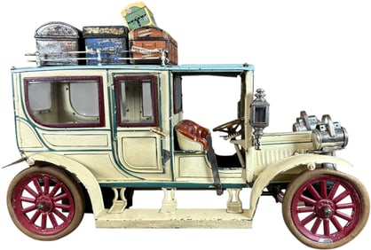 HAND PAINTED CARETTE LIMOUSINE