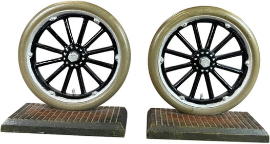 B&H AUTOMOTIVE WHEEL BOOKENDS