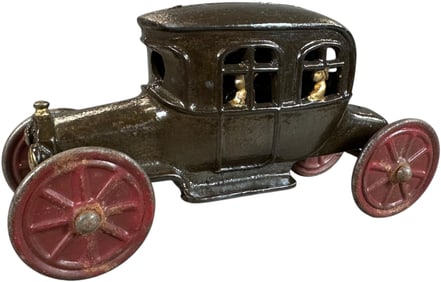 AC WILLIAMS AUTO W/ PASSENGERS STILL BANK